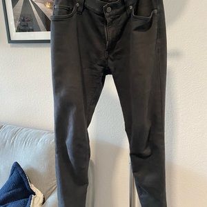 Banana republic traveler pants in black. 28x30 slim fit